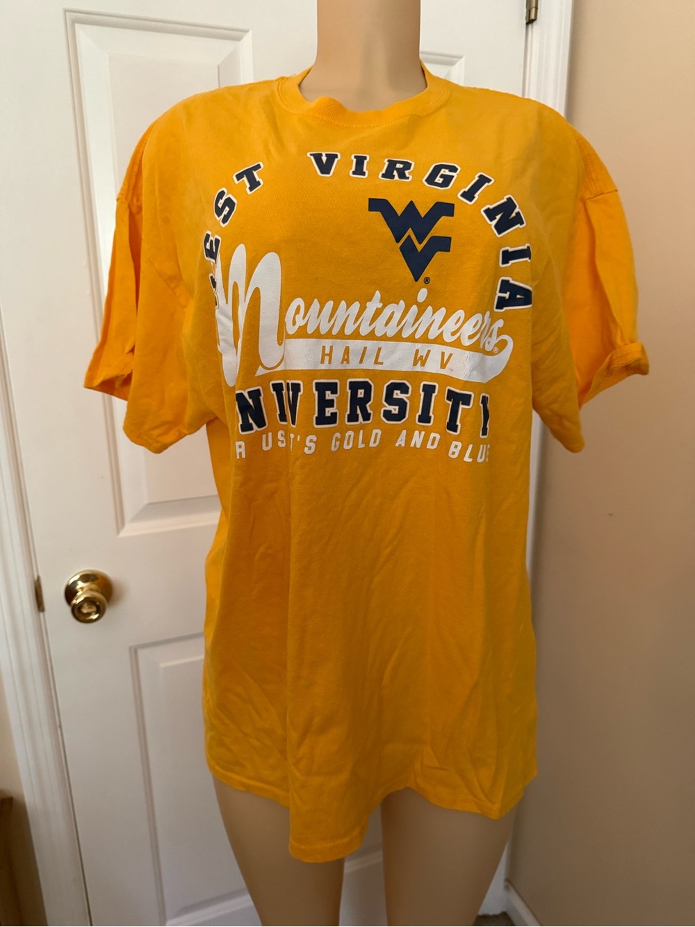 West Virginia Mountaineers Gold Short-Sleeve Graphic Tee